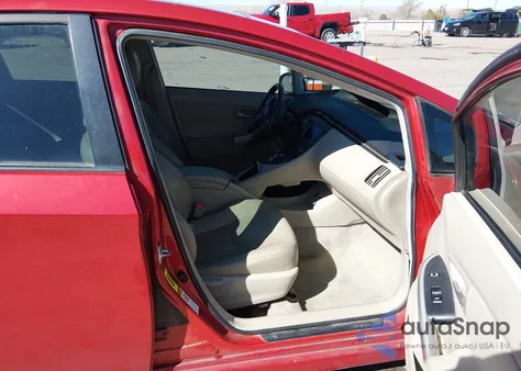 2011 Toyota Prius Three z USA, uszkodzony, nr VIN JTDKN3DU7B0281578